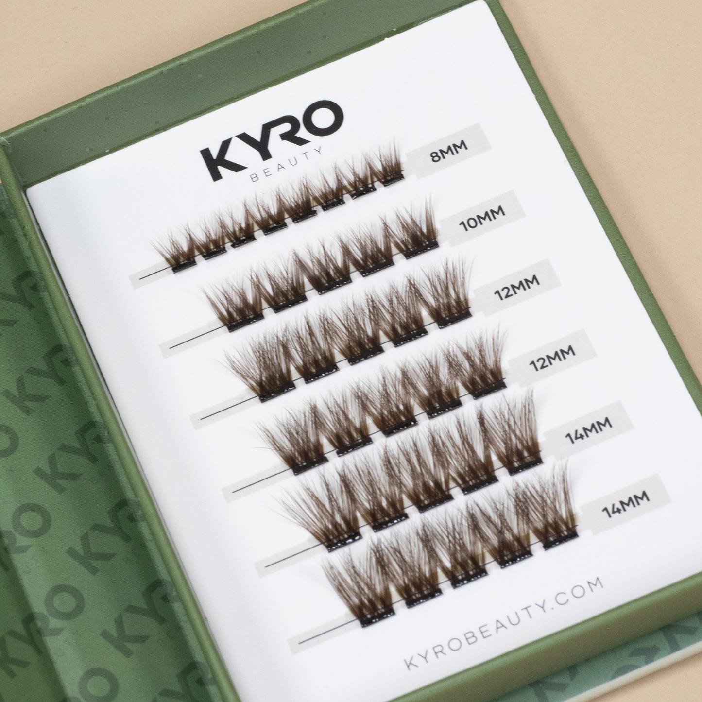 Starterkit Pre-Glued Whispy Medium (Brown) - Press-On Lashes-3